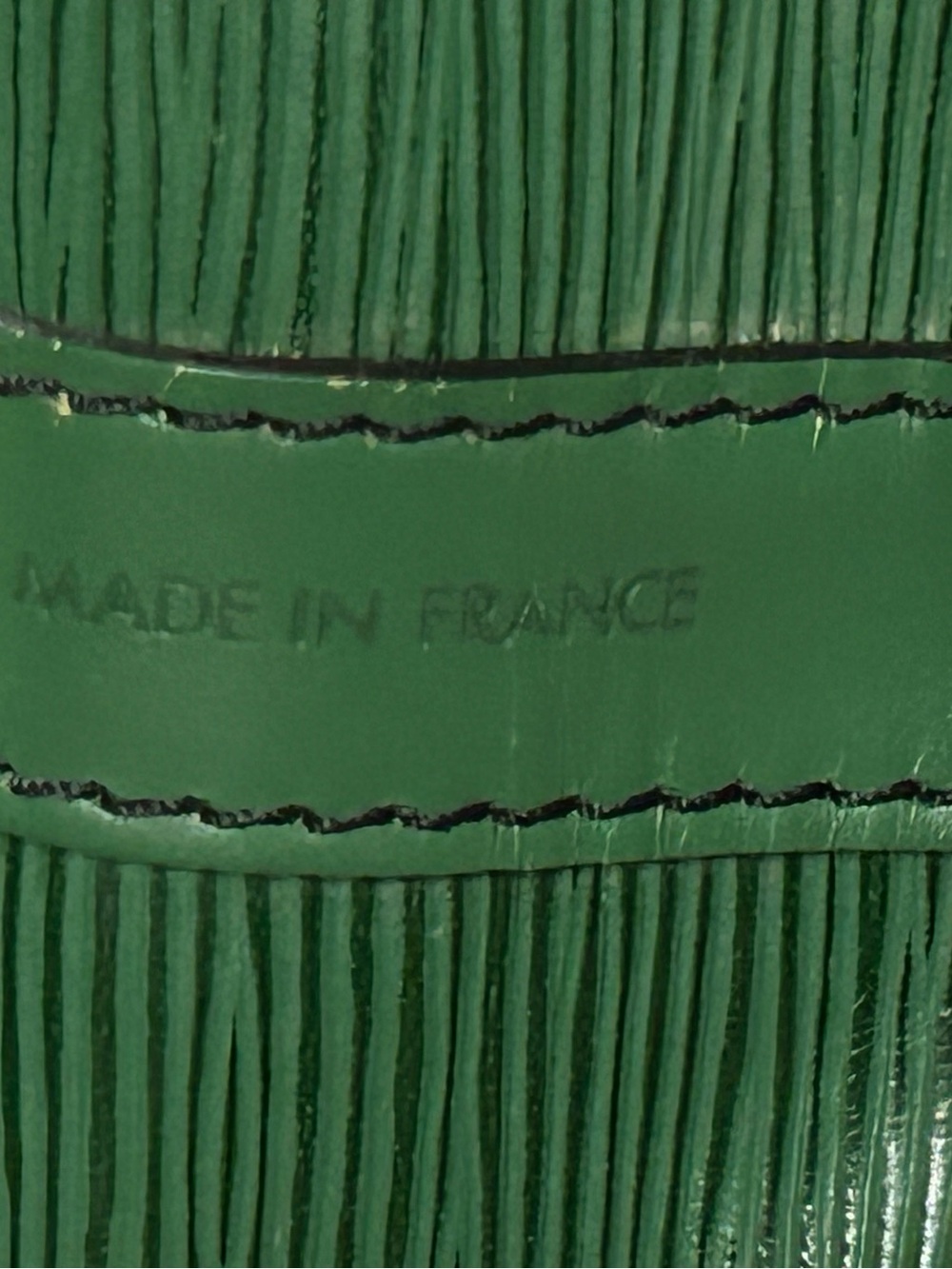 Rare LOUIS VUITTON Petit Noe Bucket Bag Borneo Green Epi Leather Black Stitch - Picture 14 of 15